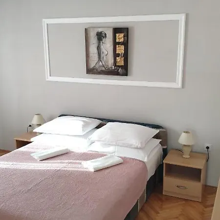 Rose Novi Vinodolski